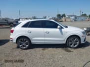 ✅ 2016 Audi Q3 Prestige • VIN: WA1GFCFSXGR006640 • Lot: 42723191. Wystawiony na IAAI z przebiegiem 167 714 mil. Bezpłatny archiwum sprzedaży aukcyjnych z USA i szczegółowy raport historii pojazdu na DreamBid. Zdjęcie 13.