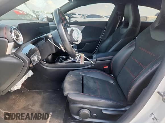 2022 Mercedes-Benz CLA 250 z VIN W1K5J4GB2NN313441, wystawiony jako Copart lot #80508685 z przebiegiem 34 157 mil mil oraz Szkoda całkowita • Salvage title. Historia ofert i sprzedaży dostępna na DreamBid. Obrazek 7.