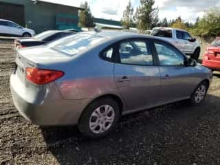 2010 Hyundai Elantra GLS z VIN KMHDU4AD6AU060384, wystawiony jako Copart lot #76948124 z przebiegiem 98 851 mil mil oraz Szkoda całkowita • Salvage title. Historia ofert i sprzedaży dostępna na DreamBid. Obrazek 3.