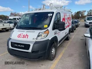 ✅ 2021 Ram ProMaster • VIN: 3C6ERVAG1ME501682 • Lot: 43786471. Wystawiony na IAAI z przebiegiem 72 797 mil. Bezpłatny archiwum sprzedaży aukcyjnych z USA i szczegółowy raport historii pojazdu na DreamBid. Zdjęcie 6.