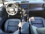 ✅ 2023 Ford Bronco Big Bend • VIN: 1FMDE5BH2PLC01468 • Лот: 91246115. Опубликован ранее на Copart с пробегом 14 823 миль. Бесплатный доступ к архиву аукционных продаж из США и подробный отчёт об истории автомобиля на DreamBid. Изображение 8.