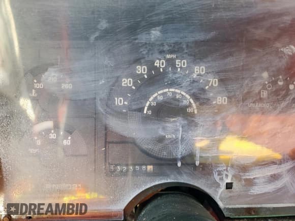 ✅ 1990 GMC Sierra 1500 • VIN: 2GTEC19K5L1508982 • Лот: 81121715. Опубликован ранее на Copart с пробегом 332 358 миль. Бесплатный доступ к архиву аукционных продаж из США и подробный отчёт об истории автомобиля на DreamBid. Изображение 9.