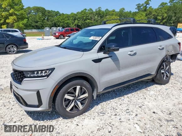 ✅ 2022 Kia Sorento EX • VIN: 5XYRH4LF5NG141591 • Лот: 71458075. Опубликован ранее на Copart с пробегом 55 469 миль. Бесплатный доступ к архиву аукционных продаж из США и подробный отчёт об истории автомобиля на DreamBid. Изображение 1.