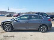 ✅ 2019 Hyundai Ioniq SEL • VIN: KMHC75LC1KU134132 • Lot: 41802201. Wystawiony na IAAI z przebiegiem 110 090 mil. Bezpłatny archiwum sprzedaży aukcyjnych z USA i szczegółowy raport historii pojazdu na DreamBid. Zdjęcie 14.