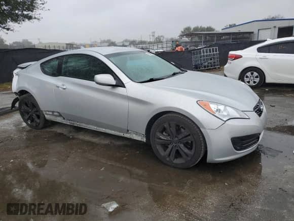2012 Hyundai Genesis Coupe 2.0T z VIN KMHHT6KD2CU074526, wystawiony jako Copart lot #42262575 z przebiegiem 148 710 mil mil oraz Szkoda całkowita • Salvage title. Historia ofert i sprzedaży dostępna na DreamBid. Obrazek 4.