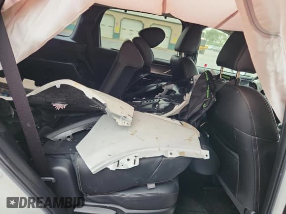✅ 2025 Mazda CX-90 Preferred • VIN: JM3KKBHD5S1225413 • Lot: 85933385. Wystawiony na Copart z przebiegiem Nie podano. Bezpłatny archiwum sprzedaży aukcyjnych z USA i szczegółowy raport historii pojazdu na DreamBid. Zdjęcie 11.