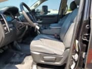 ✅ 2017 Ram 2500 Tradesman • VIN: 3C6UR5CL0HG658362 • Lot: 68728905. Wystawiony na Copart z przebiegiem 200 324 mil. Bezpłatny archiwum sprzedaży aukcyjnych z USA i szczegółowy raport historii pojazdu na DreamBid. Zdjęcie 7.