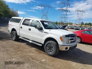 ✅ 2014 Ford F-150 XLT • VIN: 1FTFW1EF6EKF88252 • Lot: 43485564. Wystawiony na IAAI z przebiegiem 156 063 mil. Bezpłatny archiwum sprzedaży aukcyjnych z USA i szczegółowy raport historii pojazdu na DreamBid. Zdjęcie 1.