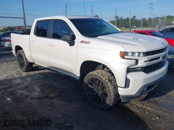 ✅ 2021 Chevrolet Silverado 1500 RST • VIN: 3GCUYEEL7MG279622 • Lot: 43081221. Listed on IAAI with 138,000 mi. Free auction sales archive from the USA and detailed vehicle history report at DreamBid. Image 1.