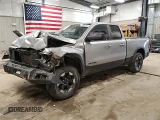 ✅ 2020 Ram 1500 Rebel • VIN: 1C6SRFET9LN307198 • Lot: 56057765. Wystawiony na Copart z przebiegiem 118 860 mil. Bezpłatny archiwum sprzedaży aukcyjnych z USA i szczegółowy raport historii pojazdu na DreamBid. Zdjęcie 1.