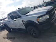 ✅ 2021 Ram 2500 Tradesman • VIN: 3C6UR5CJXMG611381 • Lot: 42515153. Wystawiony na IAAI z przebiegiem 59 773 mil. Bezpłatny archiwum sprzedaży aukcyjnych z USA i szczegółowy raport historii pojazdu na DreamBid. Zdjęcie 13.