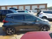 ✅ 2017 Chevrolet Bolt EV Premier • VIN: 1G1FX6S09H4148151 • Lot: 41957756. Wystawiony na IAAI z przebiegiem 182 209 mil. Bezpłatny archiwum sprzedaży aukcyjnych z USA i szczegółowy raport historii pojazdu na DreamBid. Zdjęcie 13.