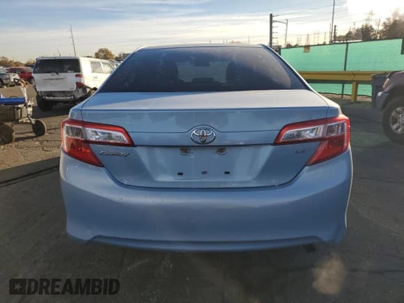 ✅ 2012 Toyota Camry LE • VIN: 4T4BF1FK9CR213694 • Lot: 92320475. Listed on Copart with 202,031 mi. Free auction sales archive from the USA and detailed vehicle history report at DreamBid. Image 6.