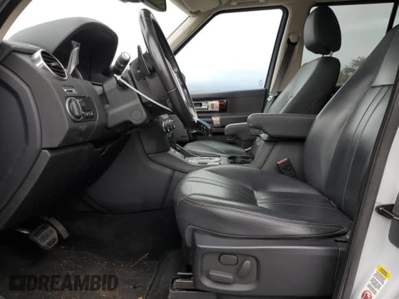 ✅ 2015 Land Rover LR4 HSE • VIN: SALAG2V63FA761089 • Lot: 90580565. Listed on Copart with 46,151 mi. Free auction sales archive from the USA and detailed vehicle history report at DreamBid. Image 7.