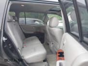 ✅ 2007 Toyota Highlander w/3rd Row • VIN: JTEEP21A670220463 • Lot: 42500638. Wystawiony na IAAI z przebiegiem 145 982 mil. Bezpłatny archiwum sprzedaży aukcyjnych z USA i szczegółowy raport historii pojazdu na DreamBid. Zdjęcie 8.