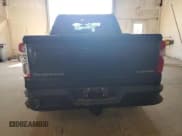 ✅ 2022 Chevrolet Silverado 1500 Custom • VIN: 3GCPYBEK9NG124624 • Lot: 63110145. Wystawiony na Copart z przebiegiem 46 040 mil. Bezpłatny archiwum sprzedaży aukcyjnych z USA i szczegółowy raport historii pojazdu na DreamBid. Zdjęcie 6.