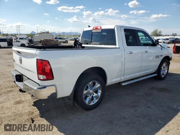 ✅ 2017 Ram 1500 SLT • VIN: 1C6RR6GT1HS542053 • Lot: 81081015. Wystawiony na Copart z przebiegiem 80 915 mil. Bezpłatny archiwum sprzedaży aukcyjnych z USA i szczegółowy raport historii pojazdu na DreamBid. Zdjęcie 3.