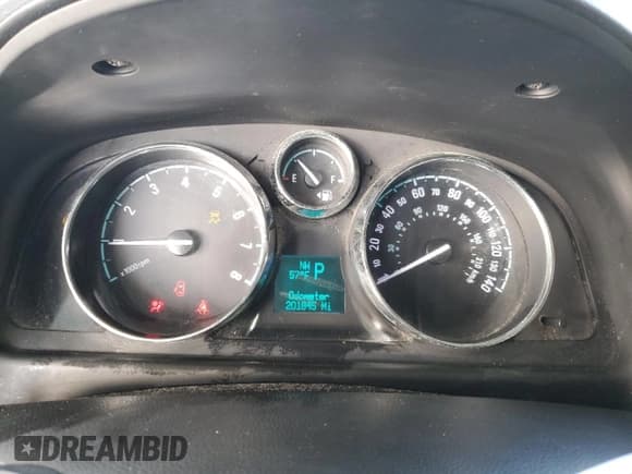 ✅ 2013 Chevrolet Captiva Sport LTZ • VIN: 3GNAL4EK6DS620368 • Lot: 87804965. Wystawiony na Copart z przebiegiem 201 845 mil. Bezpłatny archiwum sprzedaży aukcyjnych z USA i szczegółowy raport historii pojazdu na DreamBid. Zdjęcie 9.