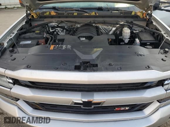 ✅ 2017 Chevrolet Silverado 1500 LT • VIN: 3GCUKREC5HG229977 • Lot: 90455375. Wystawiony na Copart z przebiegiem 91 833 mil. Bezpłatny archiwum sprzedaży aukcyjnych z USA i szczegółowy raport historii pojazdu na DreamBid. Zdjęcie 11.