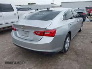 2021 Chevrolet Malibu LS z VIN 1G1ZC5ST7MF084221, wystawiony jako IAAI lot #43186599 z przebiegiem 61 963 mil mil oraz . Historia ofert i sprzedaży dostępna na DreamBid. Obrazek 4.