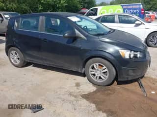 2013 Chevrolet Sonic LT with VIN 1G1JC6SH7D4107880, listed as a IAAI auction lot 42868459 with 191,273 mi miles and . Bid and sale history available at DreamBid. Image 1.