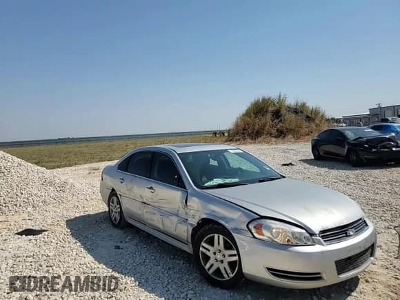 ✅ 2014 Chevrolet Impala LT • VIN: 2G1WB5E35E1140117 • Лот: 75038854. Опубликован ранее на Copart с пробегом 144 415 миль. Бесплатный доступ к архиву аукционных продаж из США и подробный отчёт об истории автомобиля на DreamBid. Изображение 10.