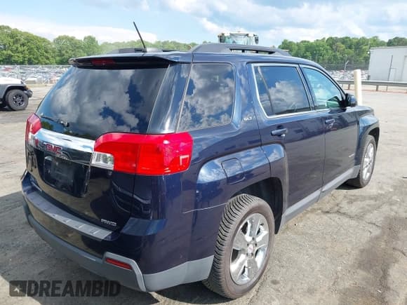 ✅ 2015 GMC Terrain SLT • VIN: 2GKFLXEK1F6224435 • Lot: 42184380. Listed on IAAI with 182,943 mi. Free auction sales archive from the USA and detailed vehicle history report at DreamBid. Image 4.