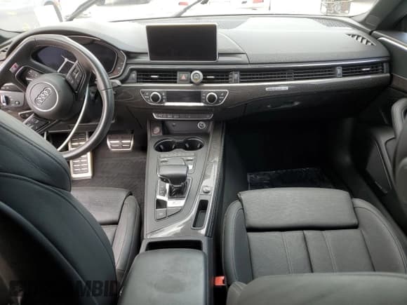 ✅ 2018 Audi S5 Sportback Premium Plus • VIN: WAUB4CF51JA045555 • Lot: 49679723. Wystawiony na Copart z przebiegiem Nie podano. Bezpłatny archiwum sprzedaży aukcyjnych z USA i szczegółowy raport historii pojazdu na DreamBid. Zdjęcie 8.