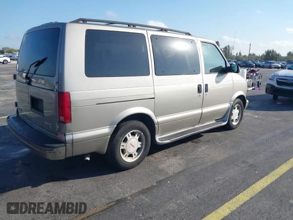 ✅ 2005 GMC Safari • VIN: 1GKDM19X45B509231 • Лот: 41612225. Опубликован ранее на IAAI с пробегом 156 318 миль. Бесплатный доступ к архиву аукционных продаж из США и подробный отчёт об истории автомобиля на DreamBid. Изображение 4.