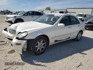 ✅ 2002 Mercedes-Benz C 230/260/280/320 • VIN: WDBRF61JX2F211687 • Lot: 71001795. Listed on Copart with 48,455 mi. Free auction sales archive from the USA and detailed vehicle history report at DreamBid. Image 1.