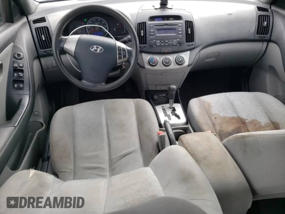 2010 Hyundai Elantra GLS с VIN KMHDU4AD1AU189519, выставлен на аукционе Copart как лот 48059015 с пробегом 167 842 миль миль и Списание • Salvage title. История ставок и продаж доступна на DreamBid. Изображение 8.