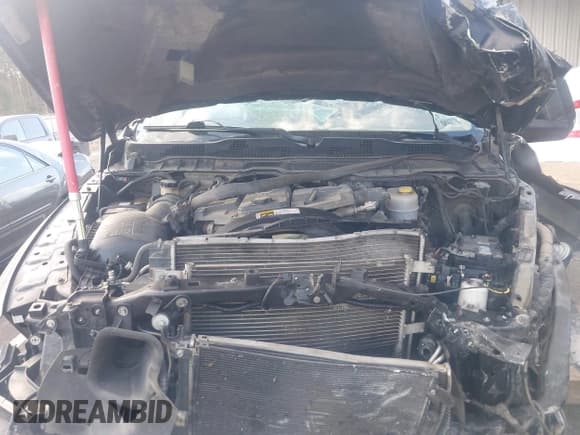 ✅ 2014 Ram 2500 Big Horn • VIN: 3C6UR5DL5EG212220 • Lot: 43698233. Listed on IAAI with 242,000 mi. Free auction sales archive from the USA and detailed vehicle history report at DreamBid. Image 10.