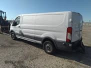 ✅ 2018 Ford Transit • VIN: 1FTYR2YM8JKB11512 • Lot: 41594917. Wystawiony na IAAI z przebiegiem 107 015 mil. Bezpłatny archiwum sprzedaży aukcyjnych z USA i szczegółowy raport historii pojazdu na DreamBid. Zdjęcie 3.