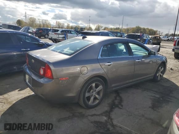 ✅ 2012 Chevrolet Malibu 1LT • VIN: 1G1ZC5E05CF225786 • Lot: 82689925. Listed on Copart with 124,176 mi. Free auction sales archive from the USA and detailed vehicle history report at DreamBid. Image 3.