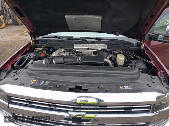 ✅ 2017 Chevrolet Silverado 2500HD LT • VIN: 1GC1KVEY7HF112894 • Lot: 42314299. Wystawiony na IAAI z przebiegiem 106 962 mil. Bezpłatny archiwum sprzedaży aukcyjnych z USA i szczegółowy raport historii pojazdu na DreamBid. Zdjęcie 10.