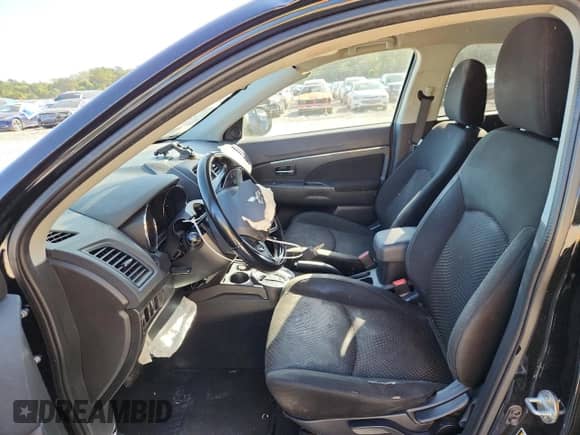 2016 Mitsubishi Outlander ES with VIN JA4AP3AUXGZ030688, listed as a Copart auction lot 81933255 with 117,788 mi miles and Salvage title. Bid and sale history available at DreamBid. Image 7.