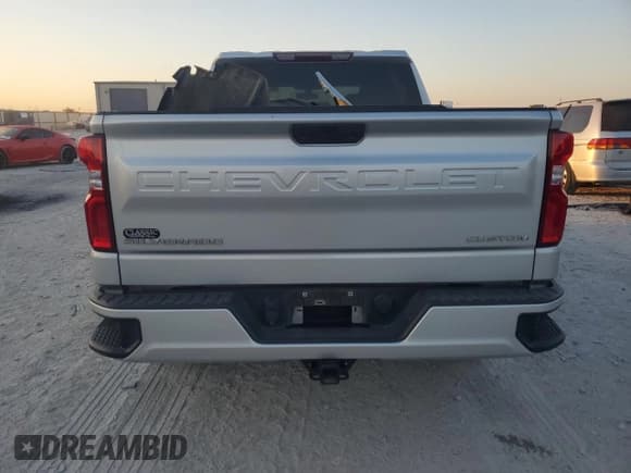 ✅ 2019 Chevrolet Silverado 1500 Custom • VIN: 1GCPWBEH9KZ381322 • Lot: 73582424. Wystawiony na Copart z przebiegiem 93 841 mil. Bezpłatny archiwum sprzedaży aukcyjnych z USA i szczegółowy raport historii pojazdu na DreamBid. Zdjęcie 6.