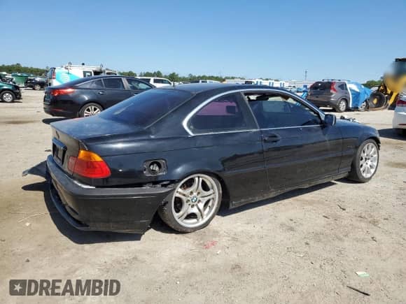 2000 BMW 3 Series 323Ci z VIN WBABM334XYJN62925, wystawiony jako Copart lot #57619495 z przebiegiem 139 843 mil mil oraz Szkoda całkowita • Salvage title. Historia ofert i sprzedaży dostępna na DreamBid. Obrazek 3.