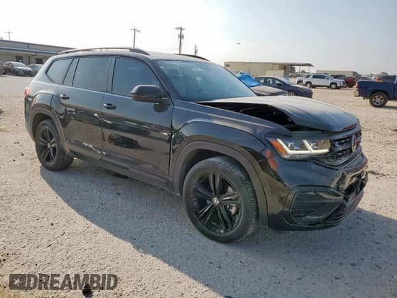✅ 2023 Volkswagen Atlas SEL R-Line Black • VIN: 1V2SR2CA4PC538657 • Lot: 60351125. Listed on Copart with Not provided. Free auction sales archive from the USA and detailed vehicle history report at DreamBid. Image 4.