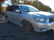 ✅ 2008 Toyota Highlander Sport • VIN: JTEES43A082058164 • Лот: 43573809. Опубликован ранее на IAAI с пробегом 110 803 миль. Бесплатный доступ к архиву аукционных продаж из США и подробный отчёт об истории автомобиля на DreamBid. Изображение 6.