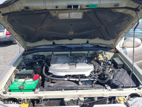 ✅ 2001 Nissan Pathfinder SE • VIN: JN8DR09YX1W613195 • Lot: 42543460. Listed on IAAI with 196,149 mi. Free auction sales archive from the USA and detailed vehicle history report at DreamBid. Image 10.