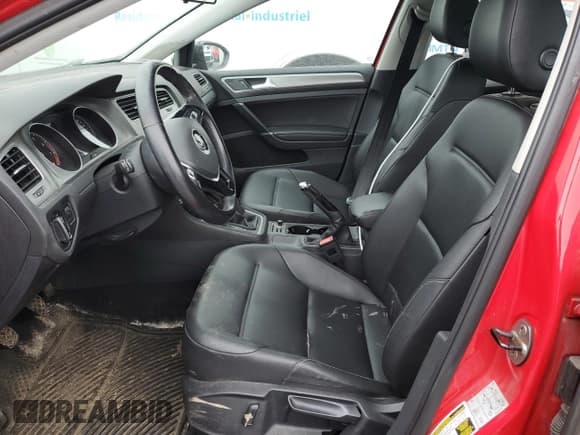 ✅ 2016 Volkswagen Golf TSI S • VIN: 3VW117AU0GM069173 • Lot: 84892685. Wystawiony na Copart z przebiegiem Nie podano. Bezpłatny archiwum sprzedaży aukcyjnych z USA i szczegółowy raport historii pojazdu na DreamBid. Zdjęcie 7.