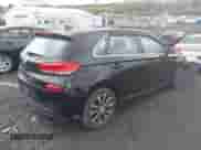 2018 Hyundai Elantra z VIN KMHH35LE9JU028402, wystawiony jako IAAI lot #43581185 z przebiegiem 134 674 mil mil oraz . Historia ofert i sprzedaży dostępna na DreamBid. Obrazek 4.