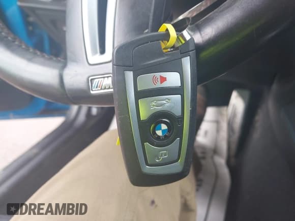 ✅ 2017 BMW M2 • VIN: WBS1H9C55HV786233 • Lot: 42955848. Wystawiony na IAAI z przebiegiem 64 266 mil. Bezpłatny archiwum sprzedaży aukcyjnych z USA i szczegółowy raport historii pojazdu na DreamBid. Zdjęcie 11.