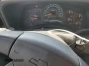 ✅ 2006 Chevrolet Silverado 1500 LT2 • VIN: 1GCEK19B16Z239586 • Лот: 54582435. Опубликован ранее на Copart с пробегом 214 211 миль. Бесплатный доступ к архиву аукционных продаж из США и подробный отчёт об истории автомобиля на DreamBid. Изображение 9.