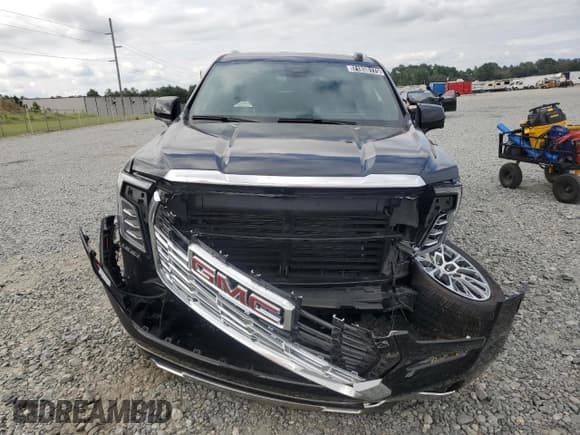 ✅ 2025 GMC Yukon Denali • VIN: 1GKS2DRL2SR233260 • Лот: 71838175. Опубликован ранее на Copart с пробегом 18 698 миль. Бесплатный доступ к архиву аукционных продаж из США и подробный отчёт об истории автомобиля на DreamBid. Изображение 5.