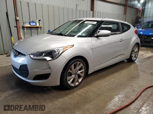 ✅ 2016 Hyundai Veloster • VIN: KMHTC6AD5GU261292 • Lot: 90409895. Listed on Copart with 81,835 mi. Free auction sales archive from the USA and detailed vehicle history report at DreamBid. Image 1.