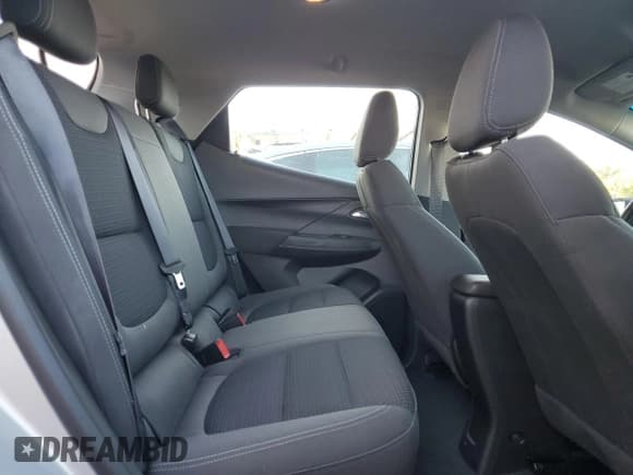 ✅ 2023 Chevrolet Bolt EV 1LT • VIN: 1G1FW6S07P4176628 • Lot: 72278694. Wystawiony na Copart z przebiegiem 16 586 mil. Bezpłatny archiwum sprzedaży aukcyjnych z USA i szczegółowy raport historii pojazdu na DreamBid. Zdjęcie 10.