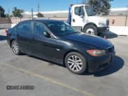 ✅ 2007 BMW 3 Series 328i • VIN: WBAVA37587NE27378 • Лот: 42898453. Опубликован ранее на IAAI с пробегом 153 181 миль. Бесплатный доступ к архиву аукционных продаж из США и подробный отчёт об истории автомобиля на DreamBid. Изображение 1.