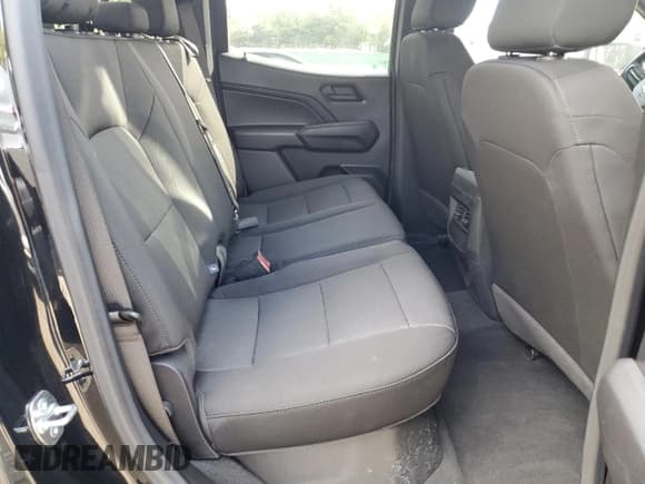 ✅ 2024 Chevrolet Colorado 2WD Work Truck • VIN: 1GCPSBEK2R1148172 • Лот: 70663735. Опубликован ранее на Copart с пробегом 12 853 миль. Бесплатный доступ к архиву аукционных продаж из США и подробный отчёт об истории автомобиля на DreamBid. Изображение 10.